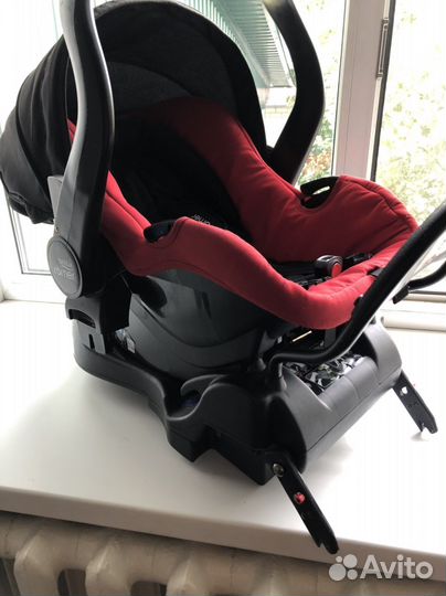 Автомобильное кресло britax romer