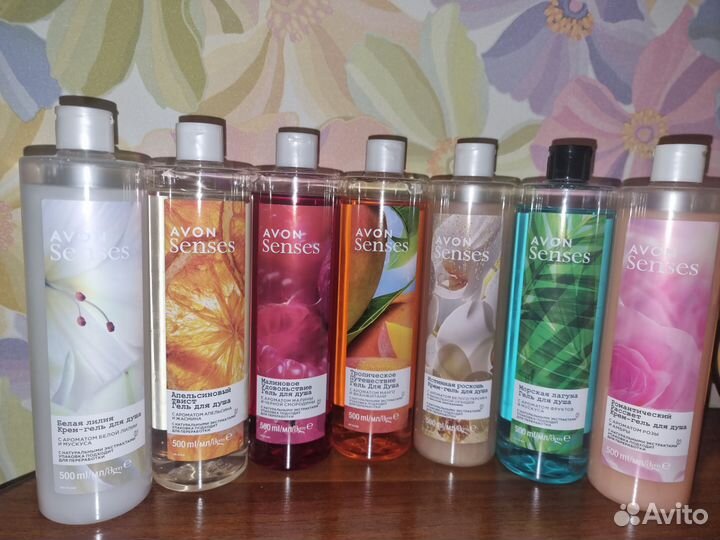 Гели для душа Avon