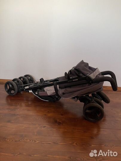 Коляска-трость прогулочная Inglesina Trip