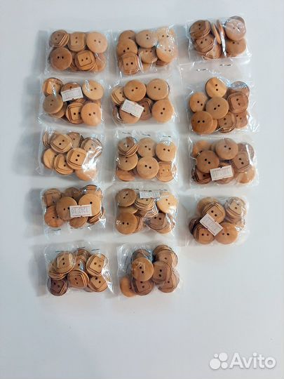 Пуговицы деревянные. Цена за 10 штук