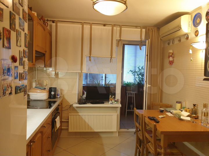 4-к. квартира, 86 м², 8/17 эт.