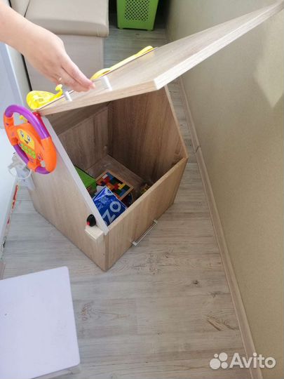 Развивающие игрушки бизиборд бизидом