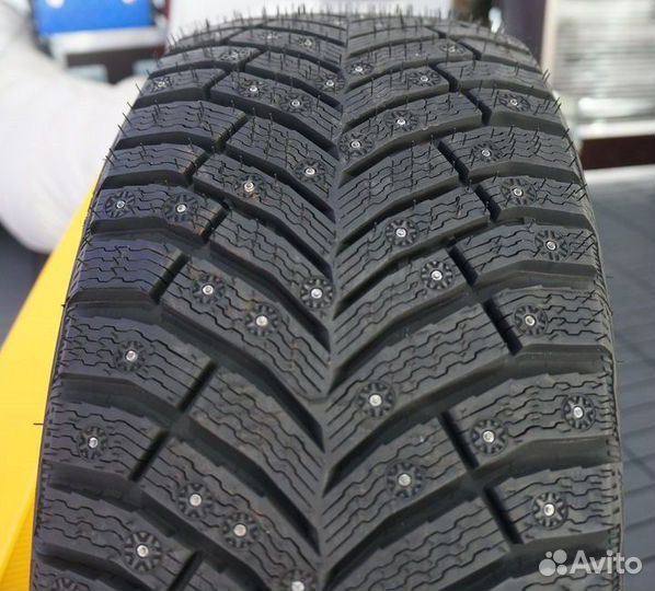 Michelin X-Ice North 4 SUV 235/60 R18 107T