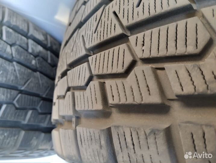 Yokohama Ice Guard G075 265/65 R17