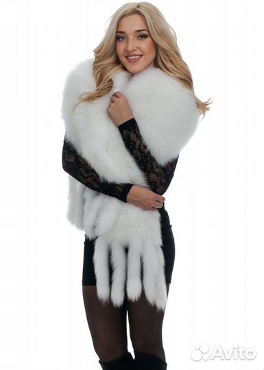 Палантин белый песец №2385