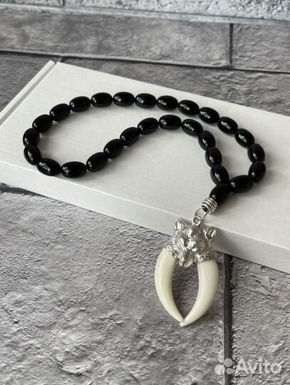 Бусы в машину