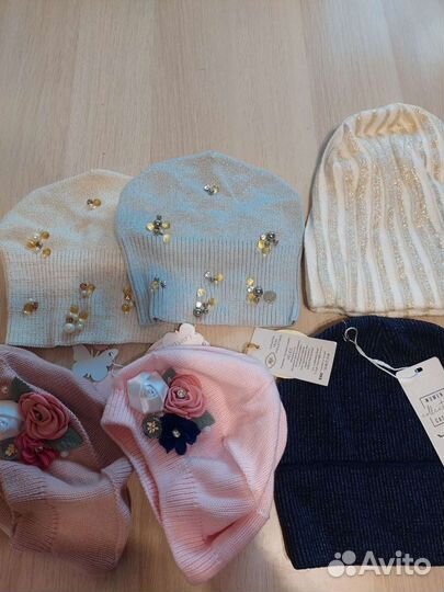 Шапка для девочки новая