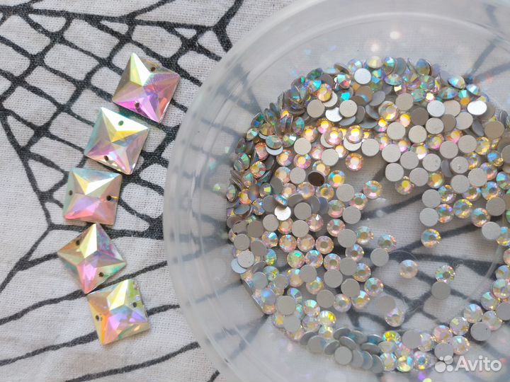 Стразы (Асфур, дмс)