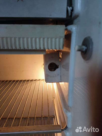 Холодильник Бирюса, старый