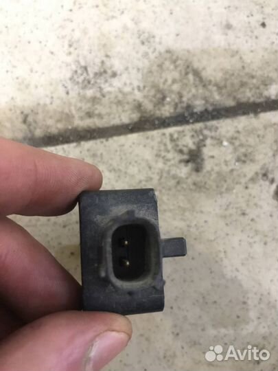 Датчик airbag toyota