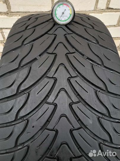 Atturo AZ800 275/45 R20