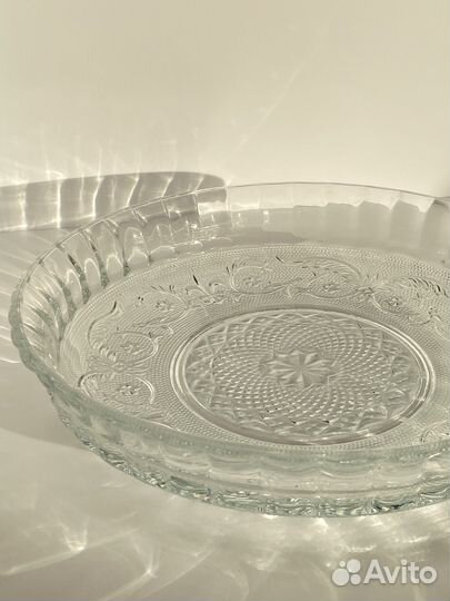 Блюдо хрустальное