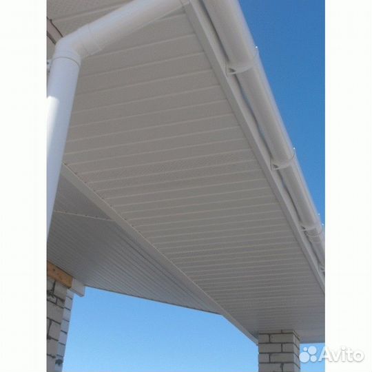 Софит сплошной Пломбир Docke