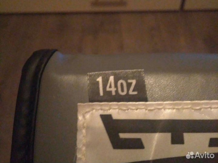 Боксерские перчатки 14 oz everlast