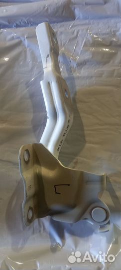 Петля капота Kia Rio3