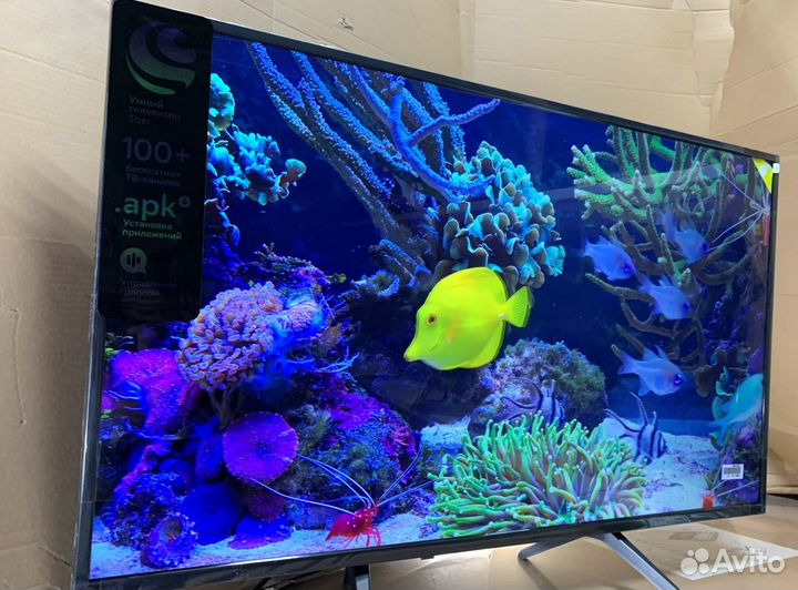 Телевизор 110 см вагон опций больше чем в Самсунг