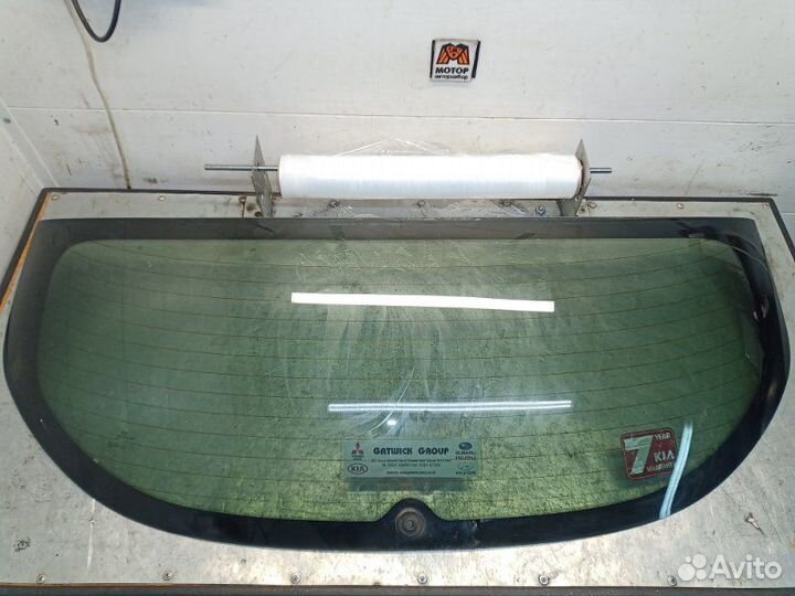 Стекло заднее Kia Ceed JD хетчбэк 1.6 GDI G4FD