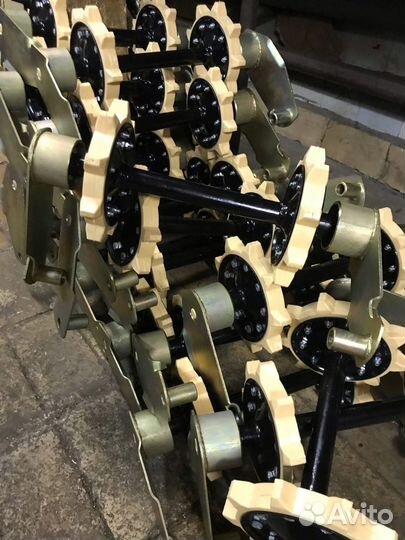 Запчасти для снегоходов