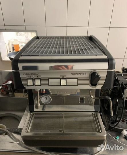 Кофемашина nuova simonelli appia life 1gr s