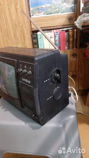 Старый телевизор СССР