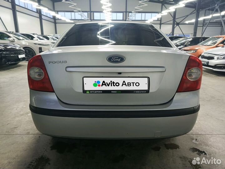 Ford Focus 1.6 МТ, 2006, 215 000 км