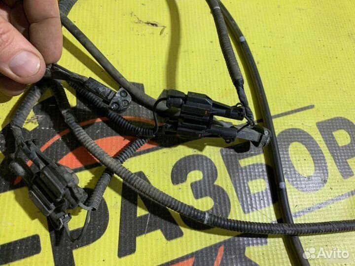 Форсунки стеклоомывателя Kia Rio 2017-2020