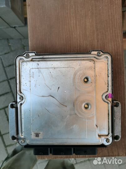 Электронный блок управления Nissan