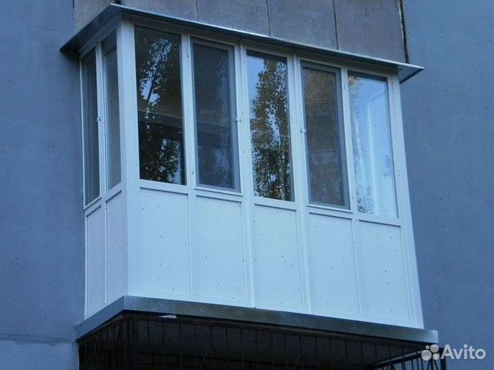Балкон пластиковый Панорамное остекление