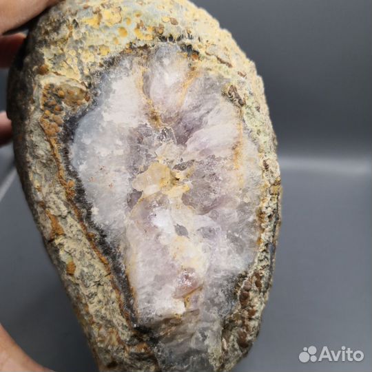 Аметист из Армении