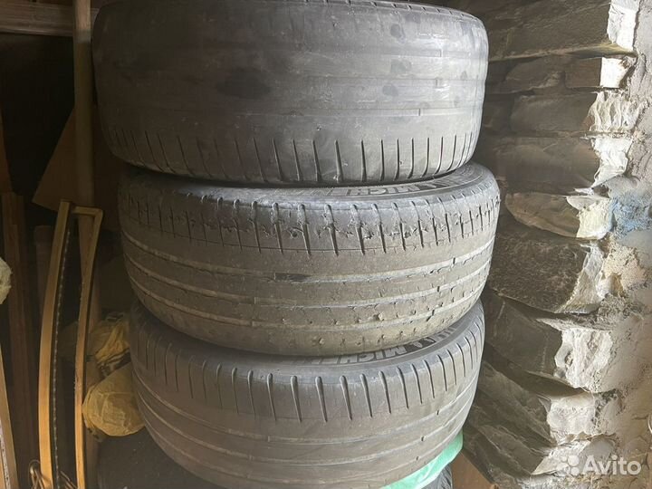 Michelin Pilot Sport 3 235/45 R18
