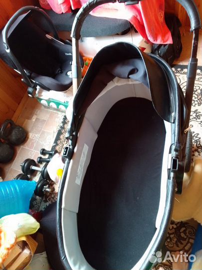 Коляска hot mom 3 в 1