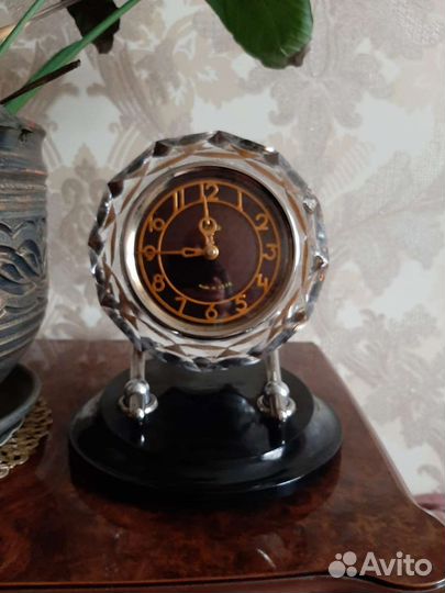Часы настольные ссср,маяк,экспорт, сост.идеал