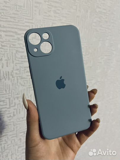 Чехол на iPhone 13