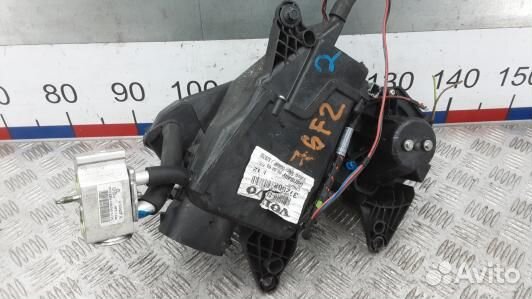 Моторчик печки volvo XC90 1 (76F02KK02)