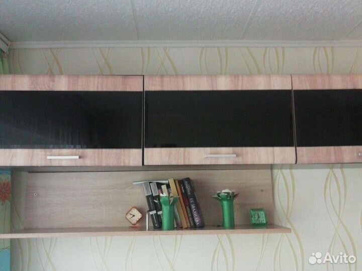 Полка навесная