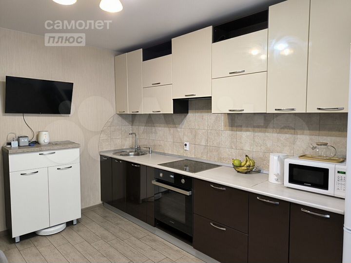 2-к. квартира, 64,1 м², 3/14 эт.