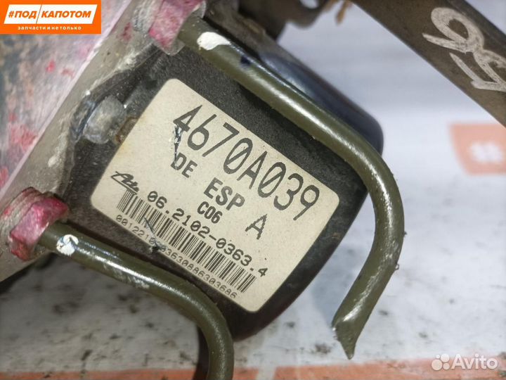 Блок ABS Mitsubishi Outlander 2 2006 4670A039