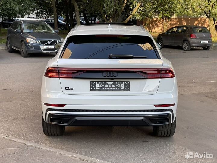 Audi Q8 3.0 AT, 2022, 19 800 км