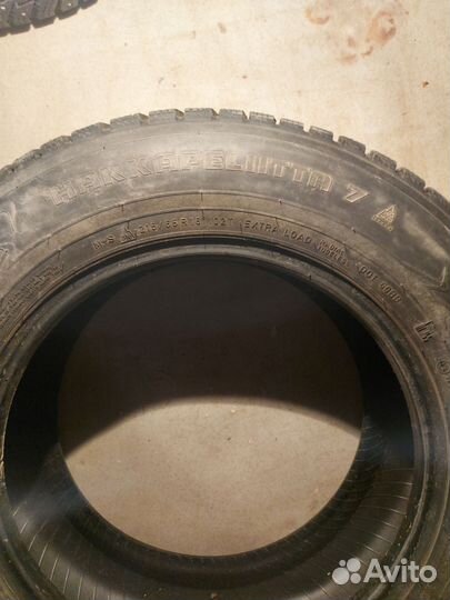 Nokian Tyres Hakkapeliitta 7 215/65 R16 102T