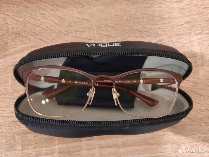 Очки с диоптриями оправа Vogue с фианитами новые