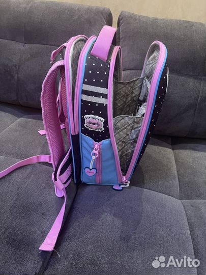 Школьный рюкзак