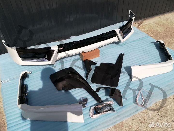 Обвес Toyota Land Cruiser 200 с 16 г TRD