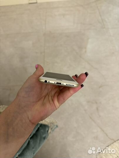 iPhone 6S, 64 ГБ