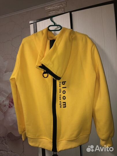 Костюм женский