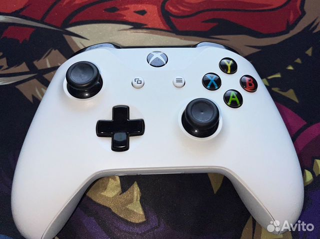 Xbox One controller white 1708 объявление продам