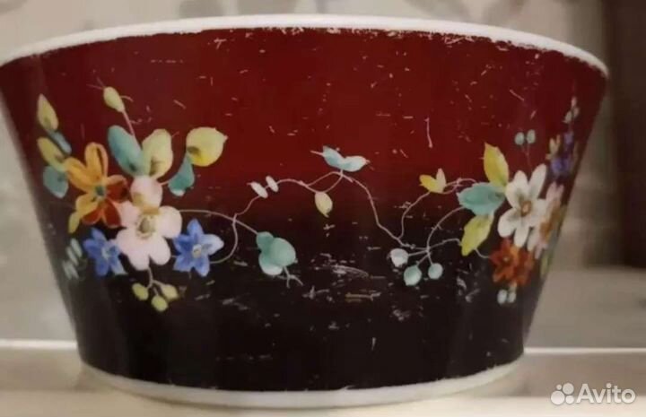 Салатник. Pусcкий частный зaвoд Гарднеpъ в Моcквe