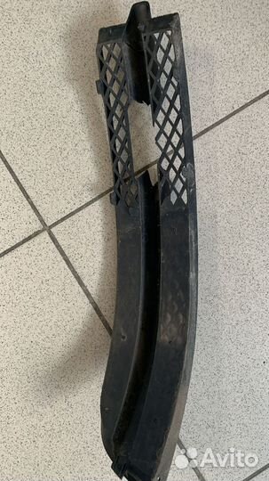 Решетка в передний бампер volkswagen Sharan