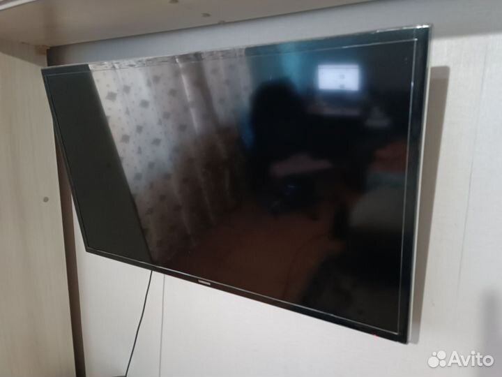 Samsung ue40f6400ak