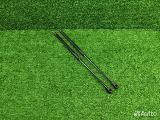 Амортизатор крышки багажника Audi S3 8V A3 8V