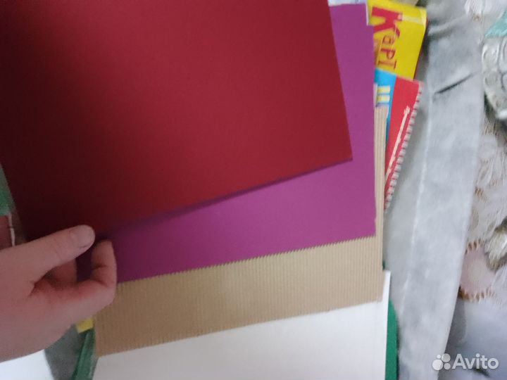 Отдам цветную бумагу и картон